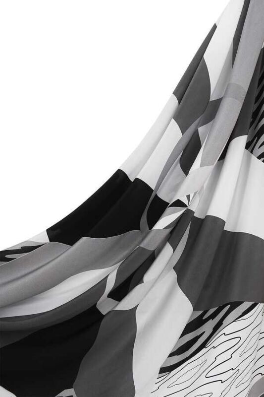 Super StarSilk Shawl Black - 3