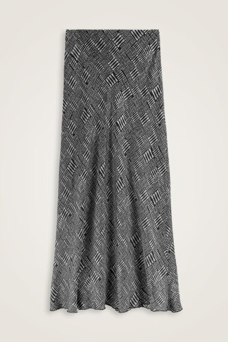 Taş Duvar Siyah Tivil İpek Verev Etek - Imannoor