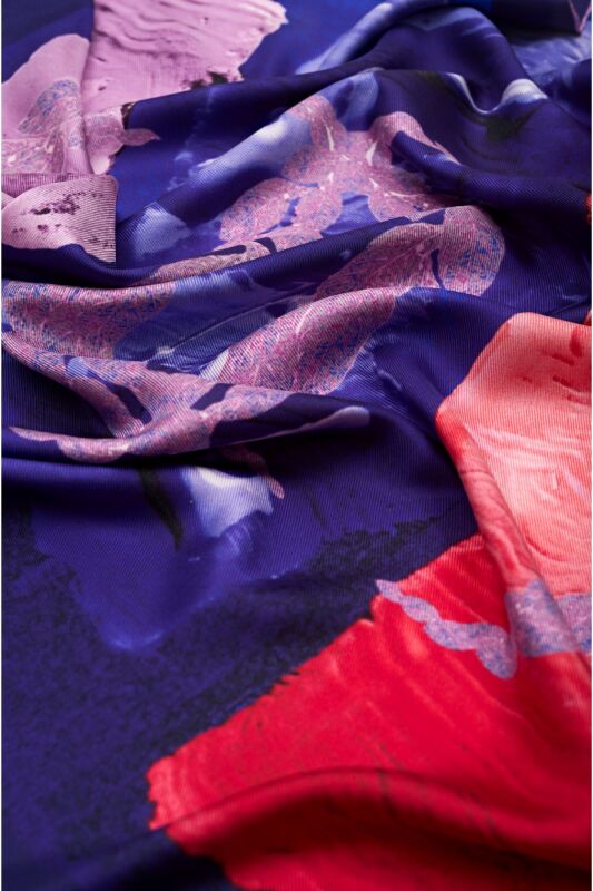Three Pillars Silk Scarf Navy - 2