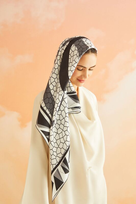 Triangle Noor Silk Scarf Black - 1