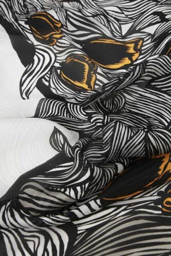 Istanbul Silk Shawl Black - 2