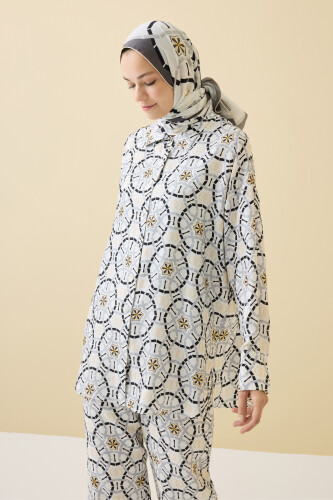 Yıldızlı Gece Beyaz Tivil İpek Pijama Gömlek - Imannoor